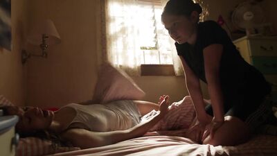 Emmy Rossum topless – Shameless s02e03 (2012)