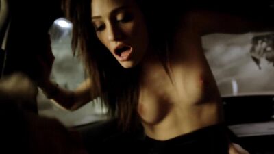 Emmy Rossum nude – Shameless s01e01-06 (2011)