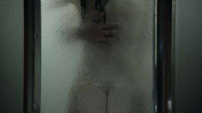 Emmy Rossum – Shameless s05e04 (2015)