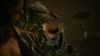Jennifer Ehle, Reyna de Courcy,  Heather Graham, etc - Wetlands (2017)