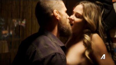 Anna Hutchison nude – Kingdom s03e05 (2017)