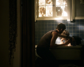 Joanna Going, Kiele Sanchez – Kingdom s01e06 (2014)