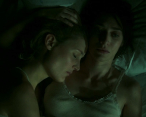 Vicky Krieps, Lizzy Caplan - Das Boot s01e04-07 (2018)