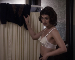 Lizzy Caplan – Masters of Sex s01e09 (2013)