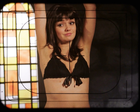 Maggie Gyllenhaal, Emily Meade, etc - The Deuce s02e01 (2018)