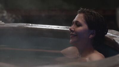 Maggie Gyllenhaal sexy – Frank (2014)