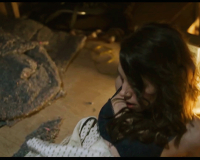 Aubrey Plaza, Bonnie Burroughs – Life After Beth (2014)