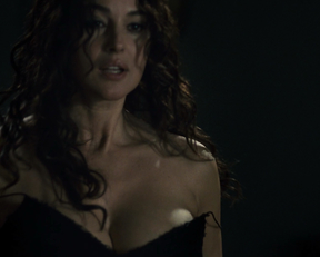 Monica Bellucci – Manuale d’am3re (2011)