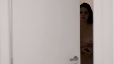 Gabriella Vergani naked - O Negocio s04e04 (2018)