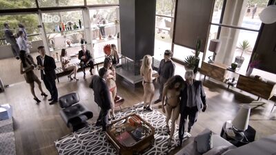 Joyce Almeida, Aline Samy – O Negocio s02e10 (2014)