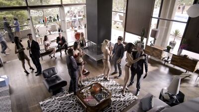 Joyce Almeida, Aline Samy – O Negocio s02e10 (2014)