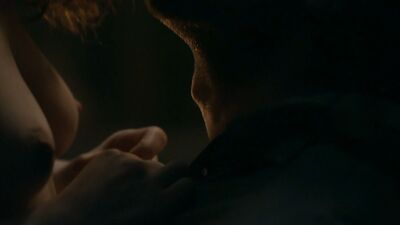 Sophie Skelton nude - Outlander s04e08 (2018)