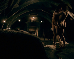 Caitriona Balfe – Outlander s01e07 (2014)