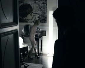 Carolina Crescentini – L’industriale (2011)