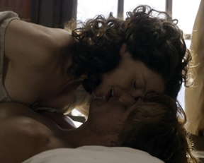 Caitriona Balfe naked - Outlander s03e13 (2017)