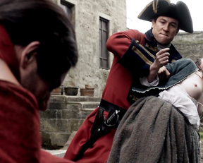 Laura Donnelly, Caitriona Balfe – Outlander s01e02 (2014)