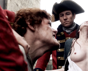 Laura Donnelly, Caitriona Balfe – Outlander s01e02 (2014)
