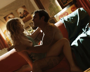 Kasia Smutniak, Carolina Crescentini – Allacciate le cinture (2014)