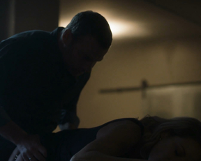 Lola Glaudini sex scene - Ray Donovan s06e05 (2018)