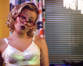 Roxane Mesquida, Kelli Berglund, etc- Now Apocalypse s01e06 (2019)