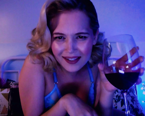 Roxane Mesquida, Kelli Berglund, etc- Now Apocalypse s01e04 (2019)