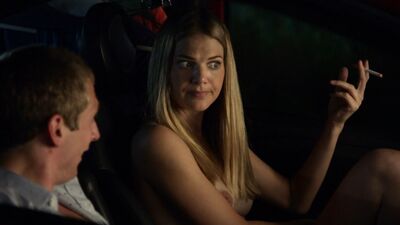 Kate Miner topless - Shameless s09e07 (2018)