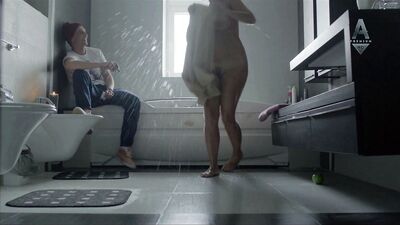 Mariya Shumakova nude – Sladkaya zhizn s01e03 (2014)
