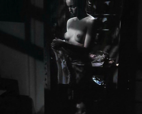 Sharon Stone topless – Scissors (1991)