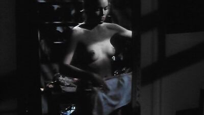 Sharon Stone topless – Scissors (1991)