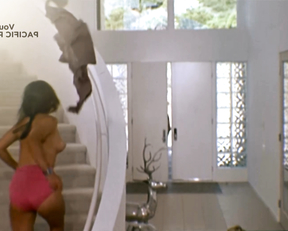 Sophie Marceau – Pacific Palisades (1990)