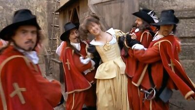Sophie Marceau topless – La fille de d’Artagnan (1994)