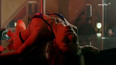 Stefanie Schmid naked - Tatort e442 (2000)