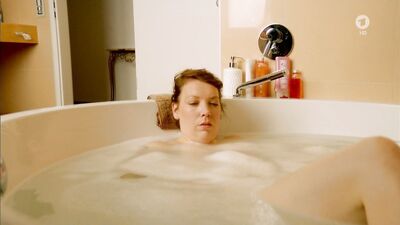 Lina Beckmann naked - Tatort e1054 (2018)