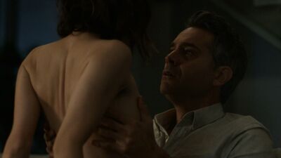 Emily Browning, Phoebe Tonkin - The Affair s04e05 (2018)