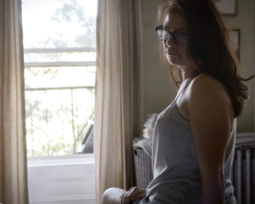 Maura Tierney nude – The Affair s01e01 (2014)