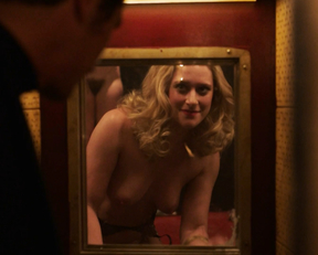 Danielle Alfredo, Sandy Tejada - The Deuce s02e01 (2018)