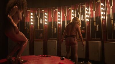 Danielle Alfredo, Sandy Tejada - The Deuce s02e01 (2018)