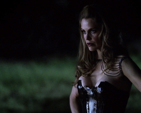 Kristin Bauer sexy – True Blood s04 (2011)