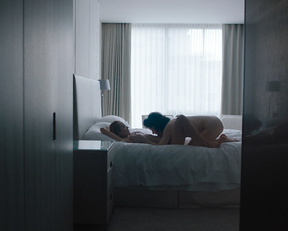 Louisa Krause, Anna Friel - The Girlfriend Experience s02e03 (2017)