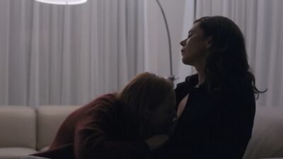 Anna Friel, Louisa Krause - The Girlfriend Experience s02e09 (2017)