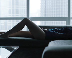 Riley Keough butt – The Girlfriend Experience s01e13 (2016)