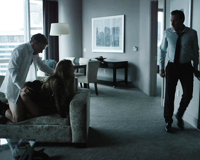 Riley Keough butt – The Girlfriend Experience s01e13 (2016)