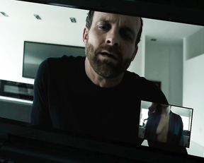 Riley Keough – The Girlfriend Experience s01e11-12 (2016)