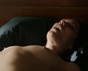 Mishel Prada, Maria-Elena Laas - Vida s02e03 (2019)