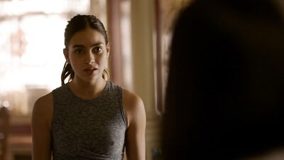 Melissa Barrera - Vida s02e03 (2019)