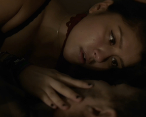 Chelsea Rendon - Vida s02e02 (2019)