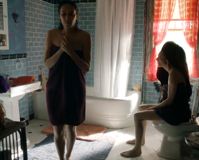 Mishel Prada, Maria-Elena Laas - Vida s02e02 (2019)