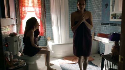 Mishel Prada, Maria-Elena Laas - Vida s02e02 (2019)