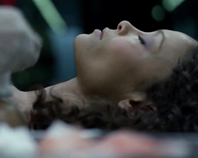 Thandie Newton nude – Westworld s01e07 (2016)