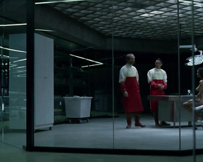 Thandie Newton naked – Westworld s01e08 (2016)